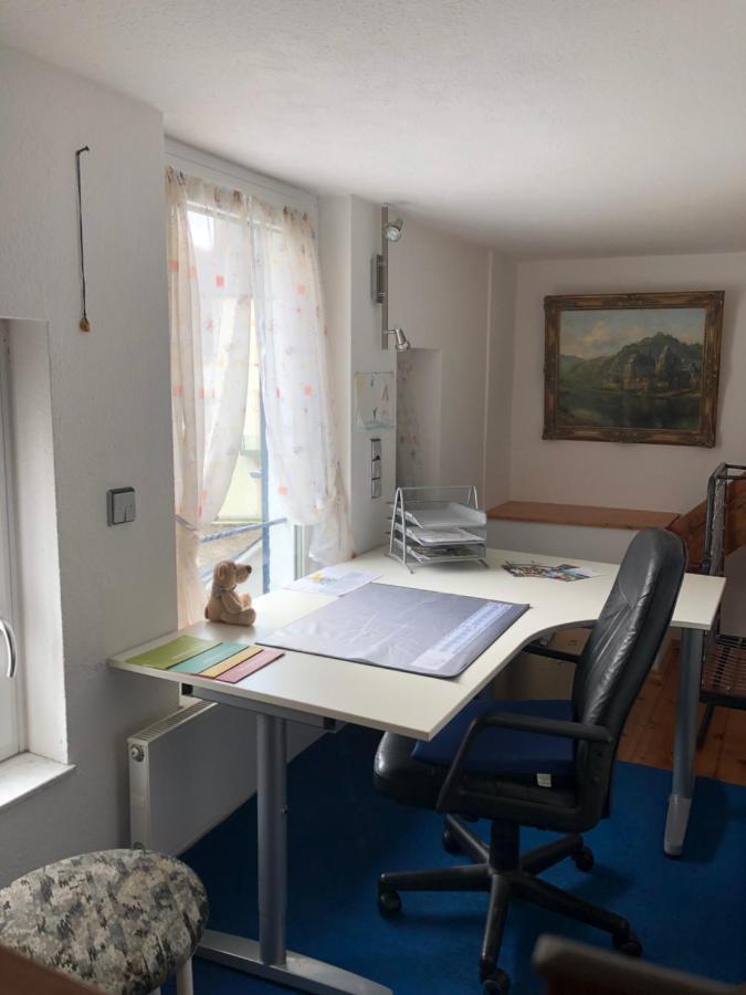 Doppelzimmer Dachgeschoss, Schnelles Wlan, Arbeitsplatz Und Garten Winningen Eksteriør bilde